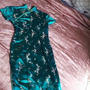 Vintage Asian/Chinese Style Satin Qipao Dress